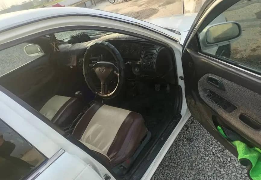 Corolo XE 2000 4
