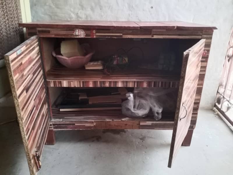 Table for multiple uses. . 2