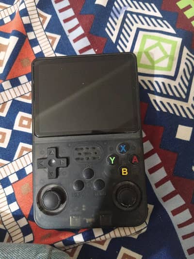 r36s game console with 10k+ games