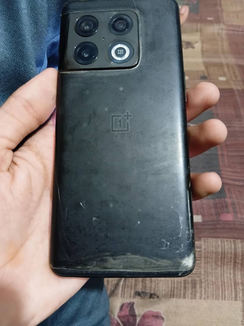 One Plus 10 Pro 1