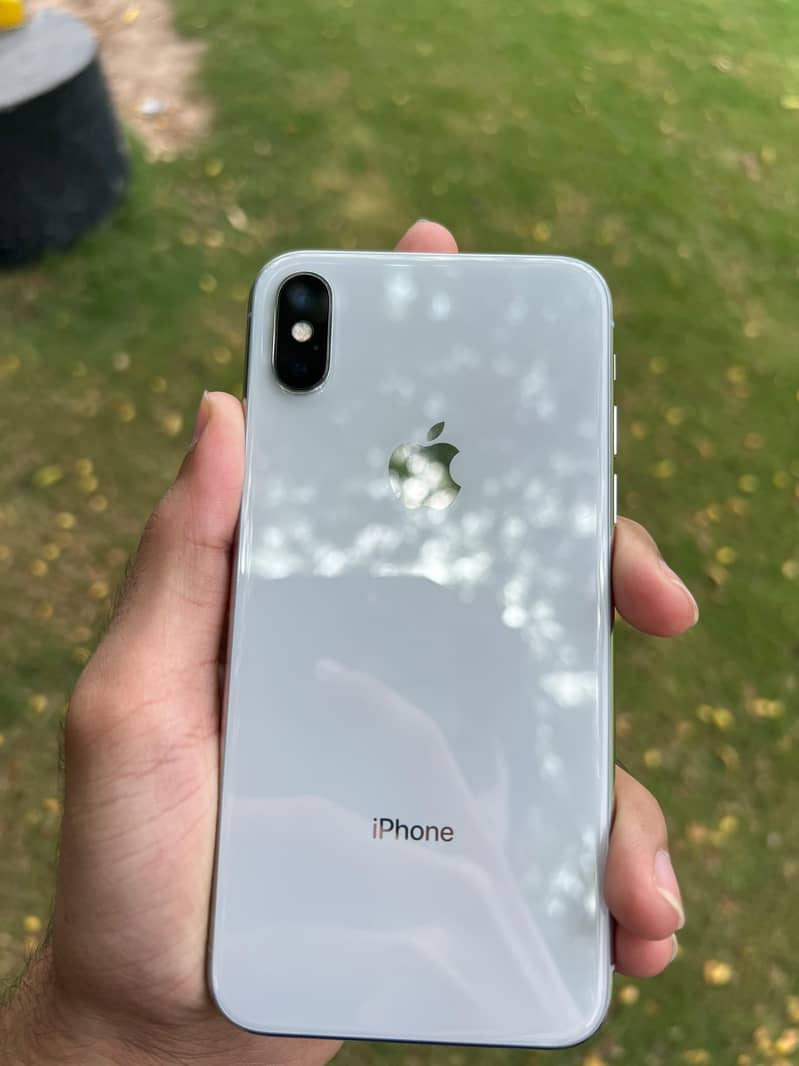 Apple iPhone X 0