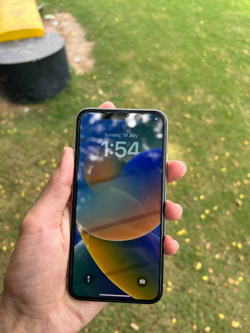 Apple iPhone X 1