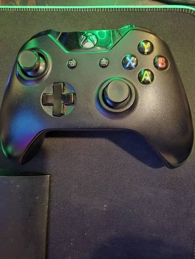 Xbox One controller
