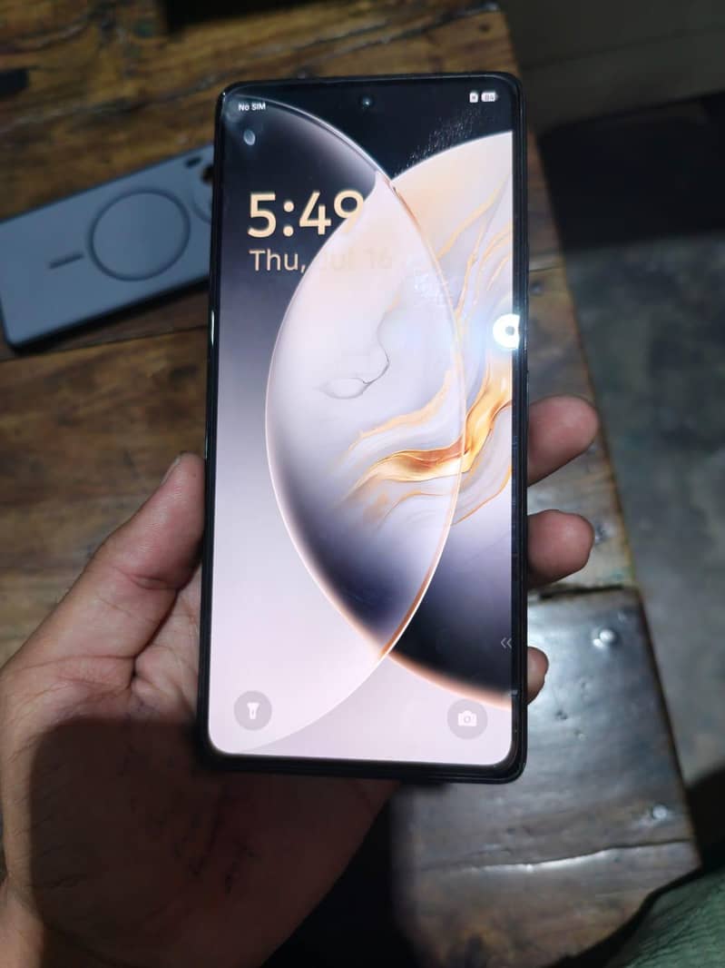 Tecno CAMON 30 2