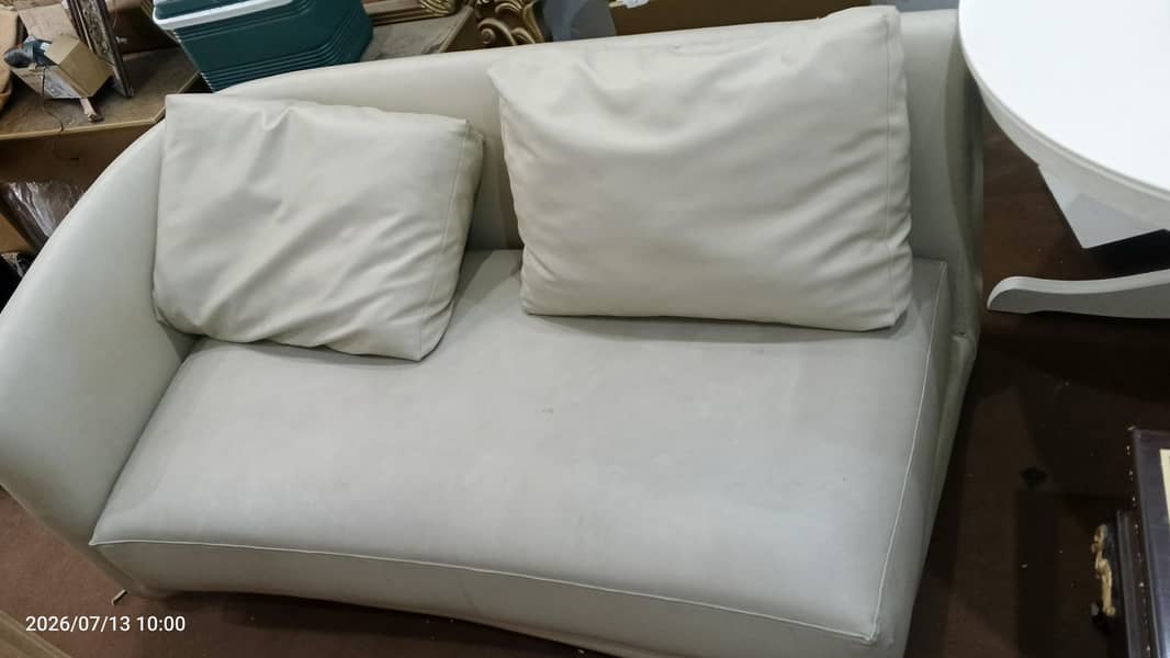 2 seater sofa 0
