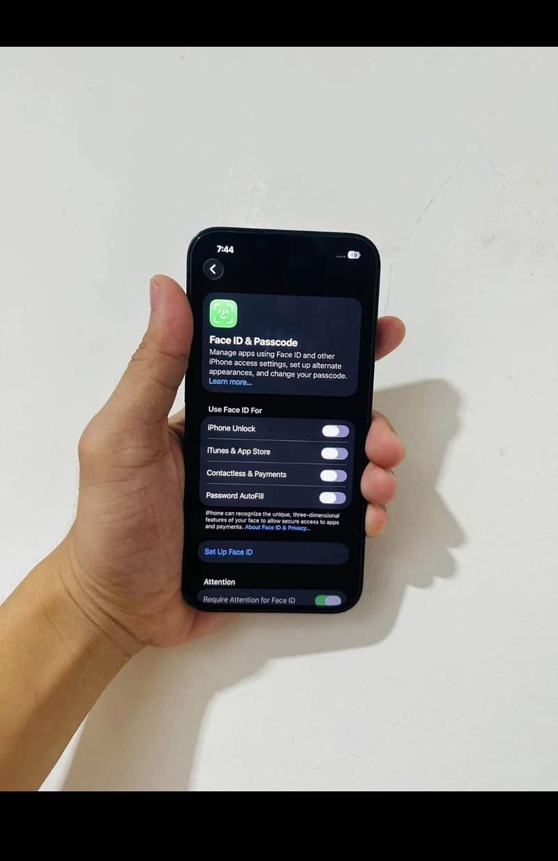 Iphone 13 3