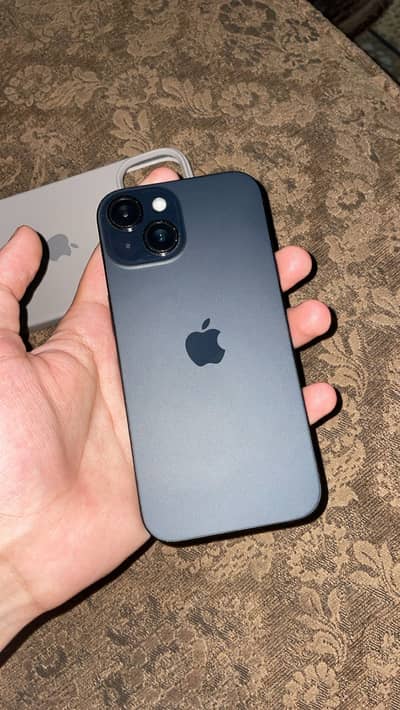 Apple iPhone 15