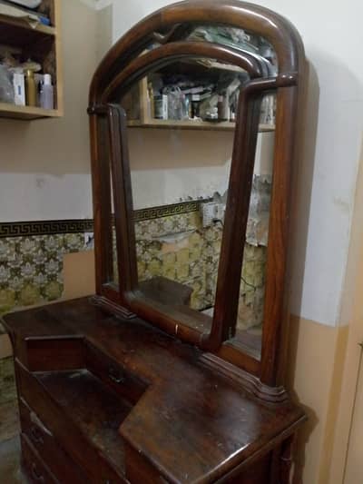 dressing  table
