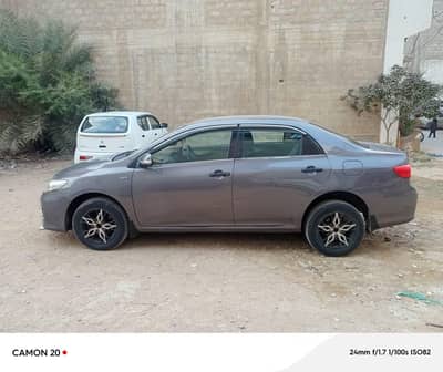 Toyota Corolla GLI 2013