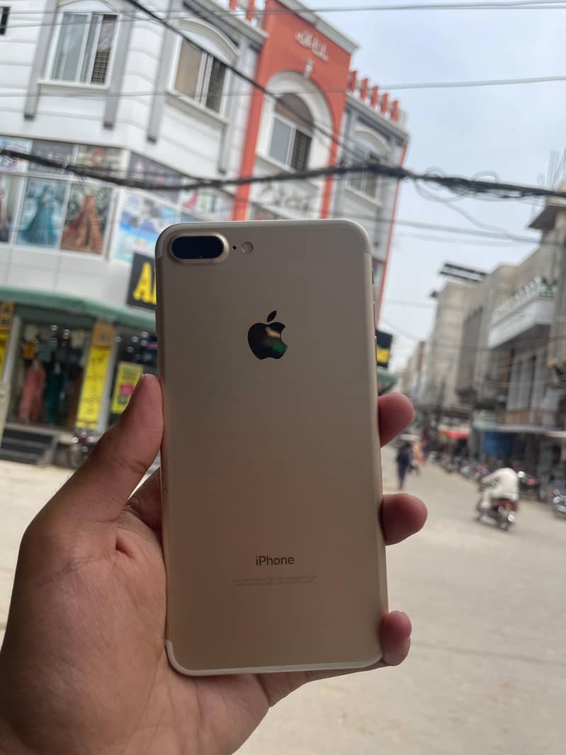 Iphone 7 plus 1