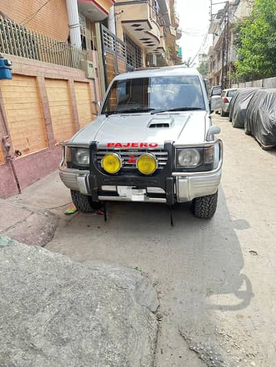 Mistubishi Pajero Exceed 2.8
