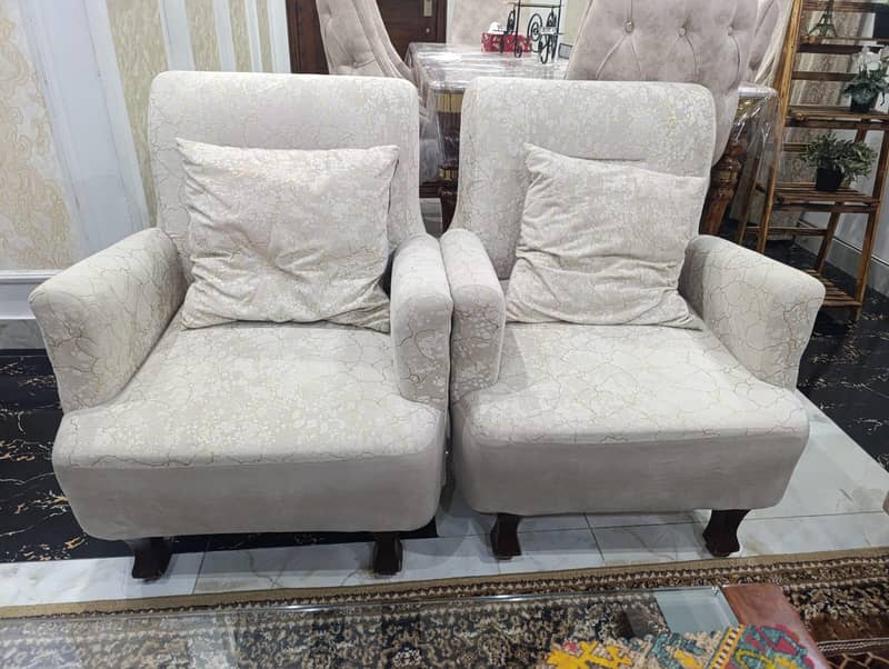 Sofa chairs 0