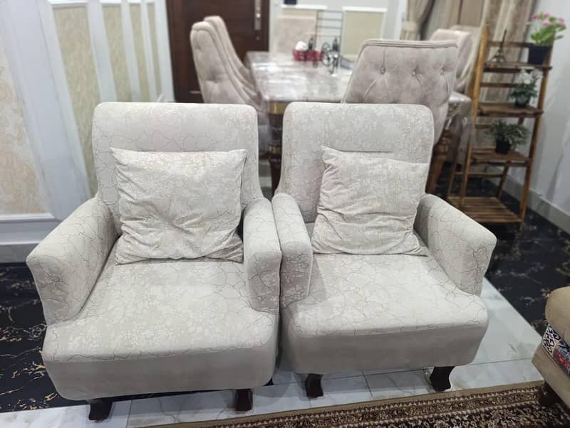 Sofa chairs 3