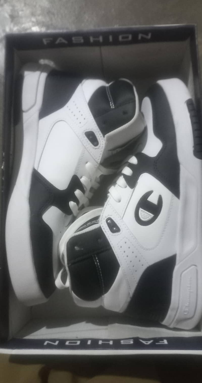 Shose 0