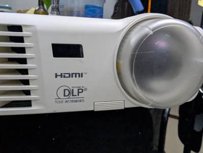 Projector TAXAN KG-PS301WX JAPAN