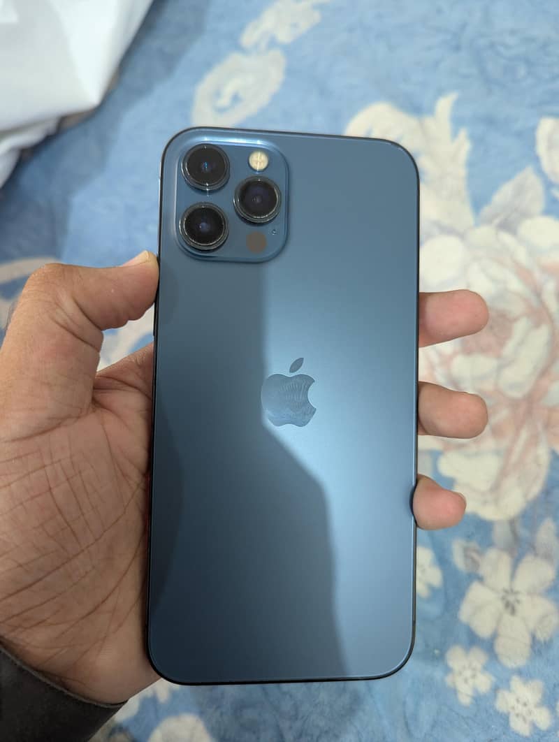 Apple iPhone 12 Pro Max 1