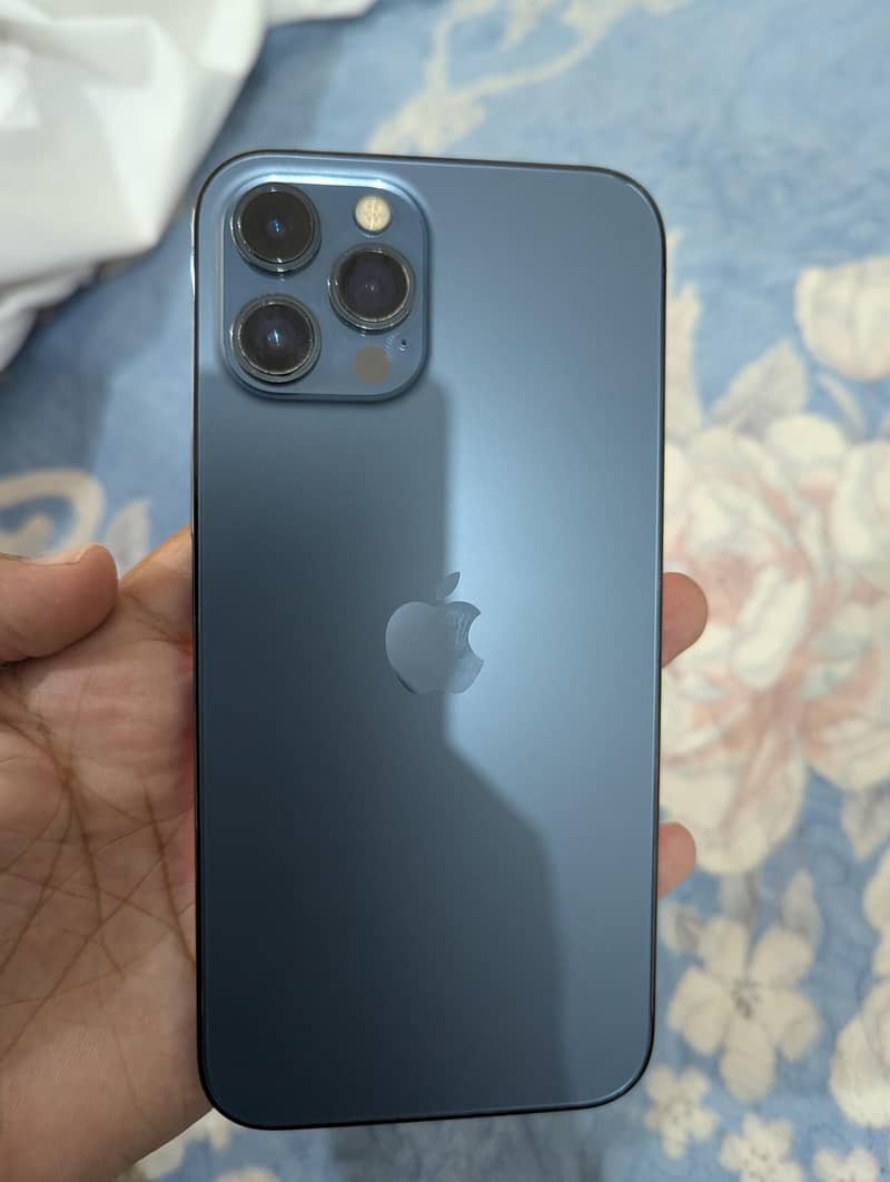 Apple iPhone 12 Pro Max 2