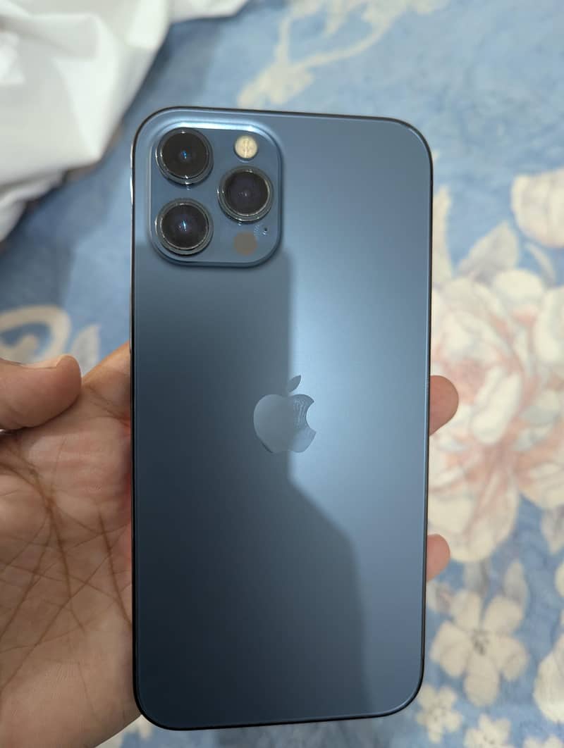 Apple iPhone 12 Pro Max 3