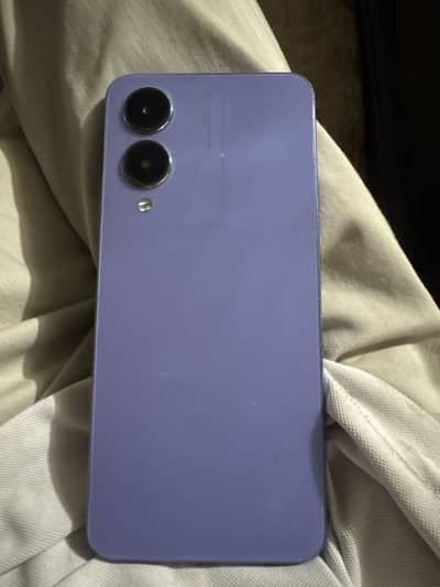 Vivo Y17s