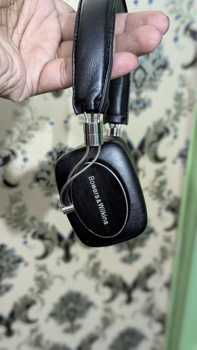 B&W P5 WH-CH520 Sennheiser HD4.50BTNC 1Mii Y8 ANC Bluetooth Headphones