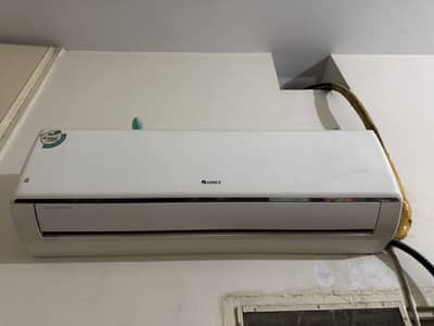 Gree split ac 1.5