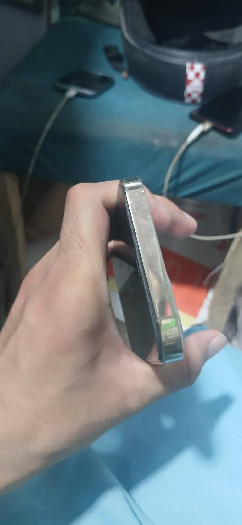 Apple iPhone 12 Pro 3
