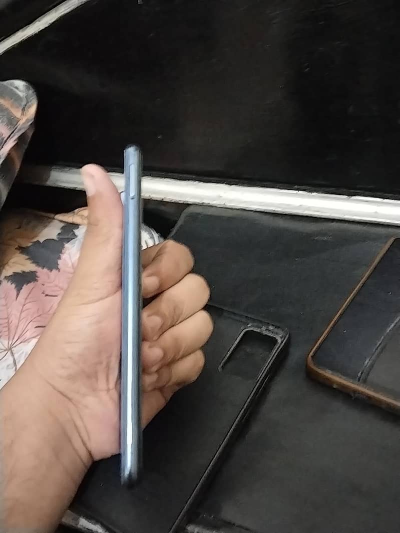 Vivo V21e 3