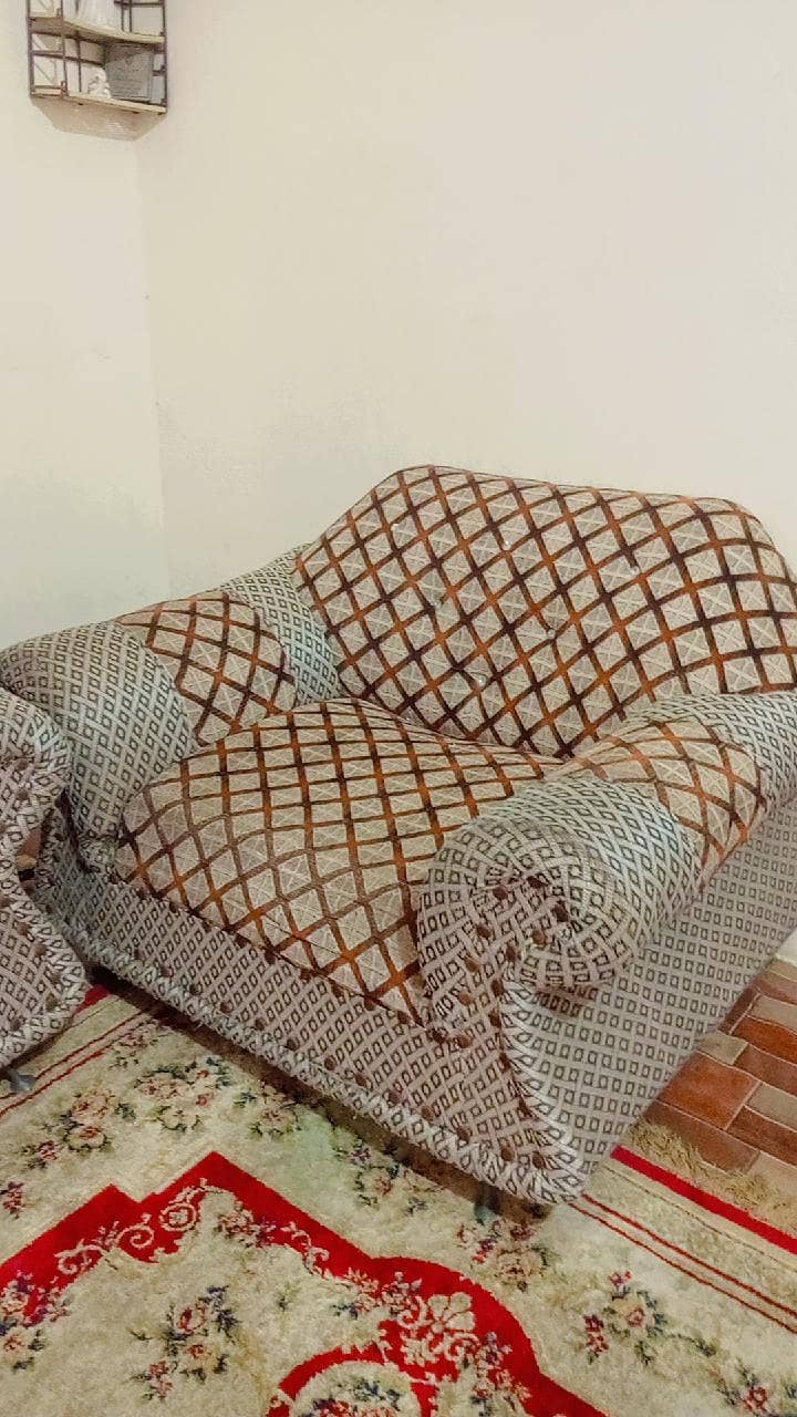 Sofa set 0