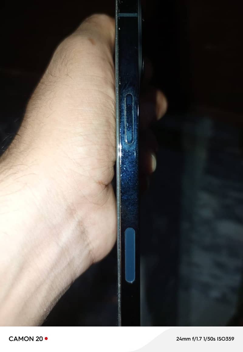 iPhone 3