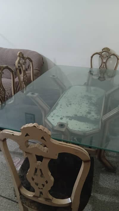 Dining table 6 Chairs