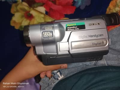Sony handy came all ok but charger nahi ha cash on delivery available