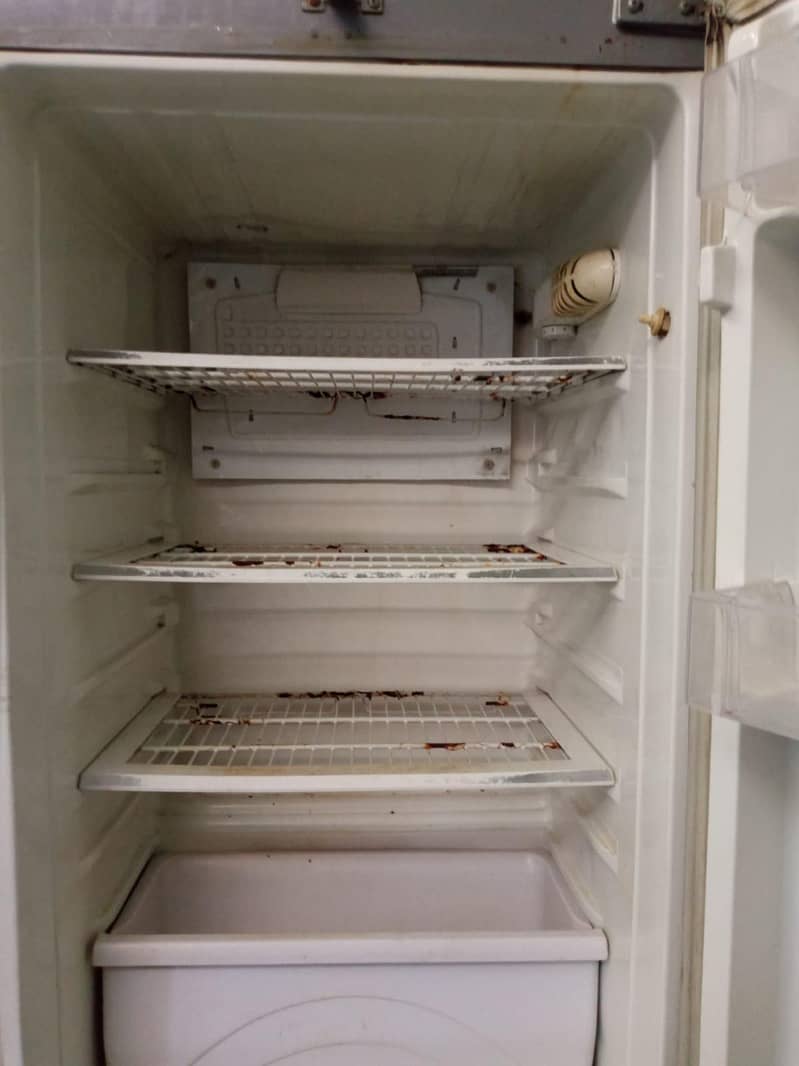 Dawlance Fridge 1