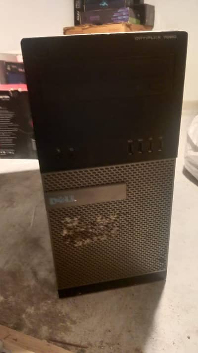 i5 4570 // 16GB RAM // 128GB SSD + 500GB HDD