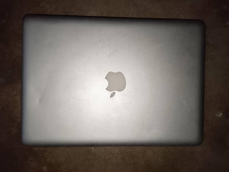 Macbook pro 2009(mid) 1