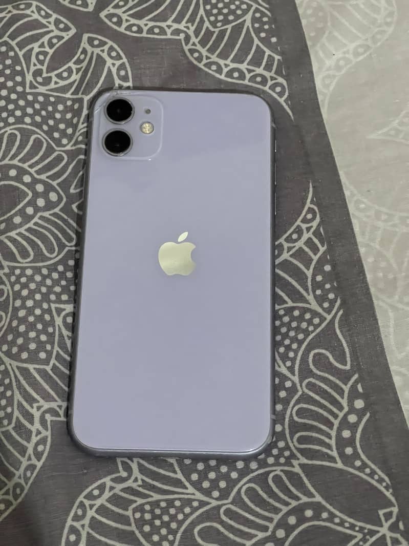 Apple iPhone 11 0