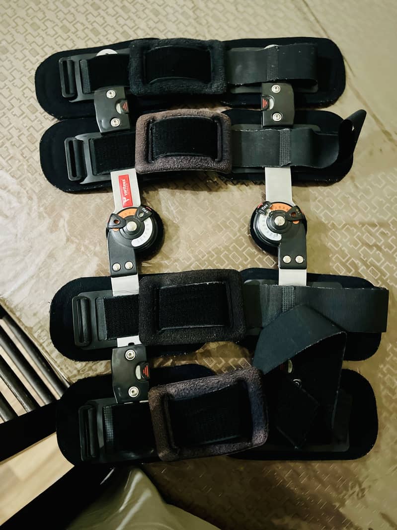 Adjustable knee brace 2