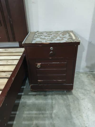 bed ore sai table h