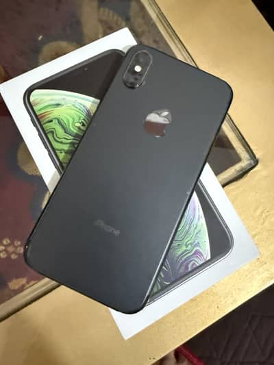 iPhone XS (Original with box)