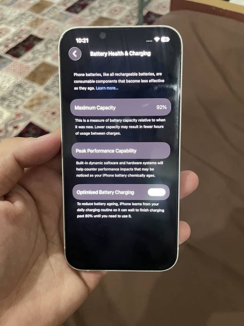 Apple iPhone 13 5