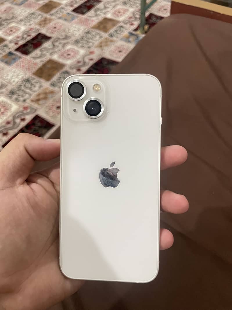 Apple iPhone 13 7