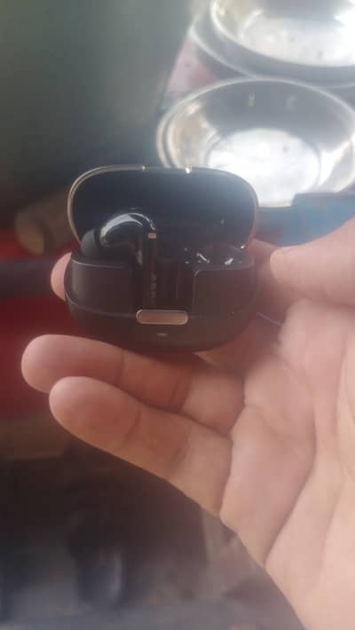 Zero earbuds one week used
