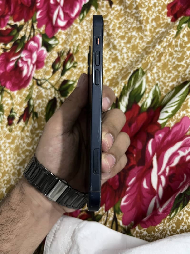 Iphone 12 1