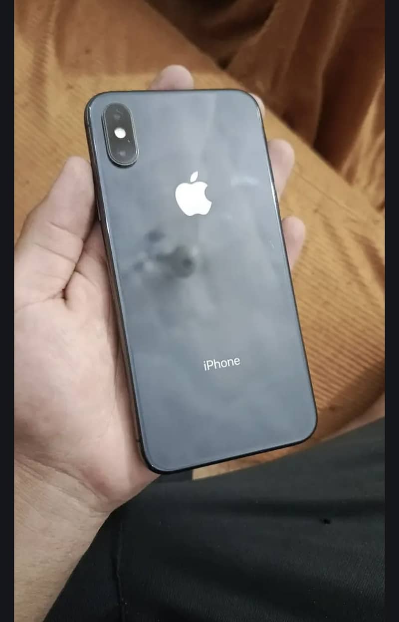 iPhone XS 1