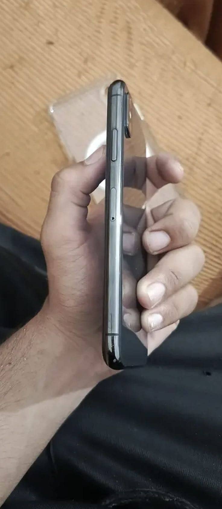 iPhone XS 3