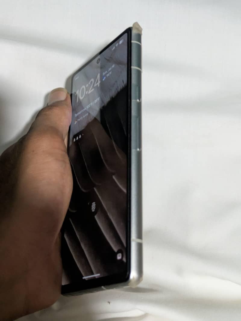 Google Pixel 7a 6