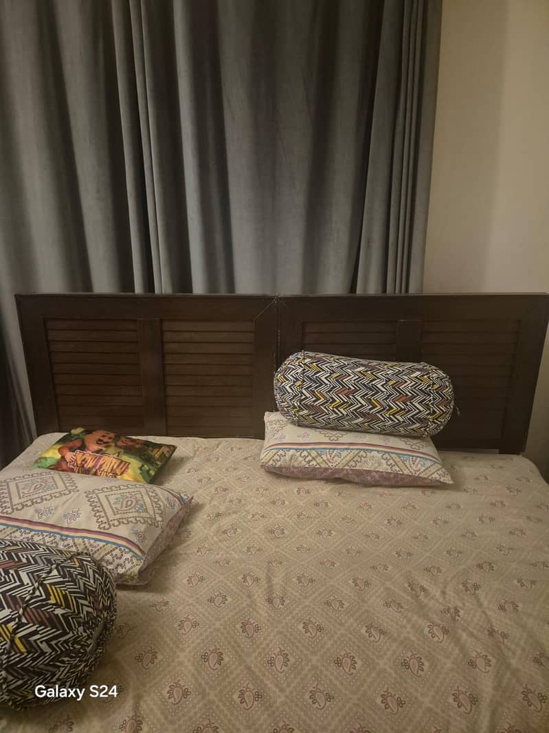 single beds 0