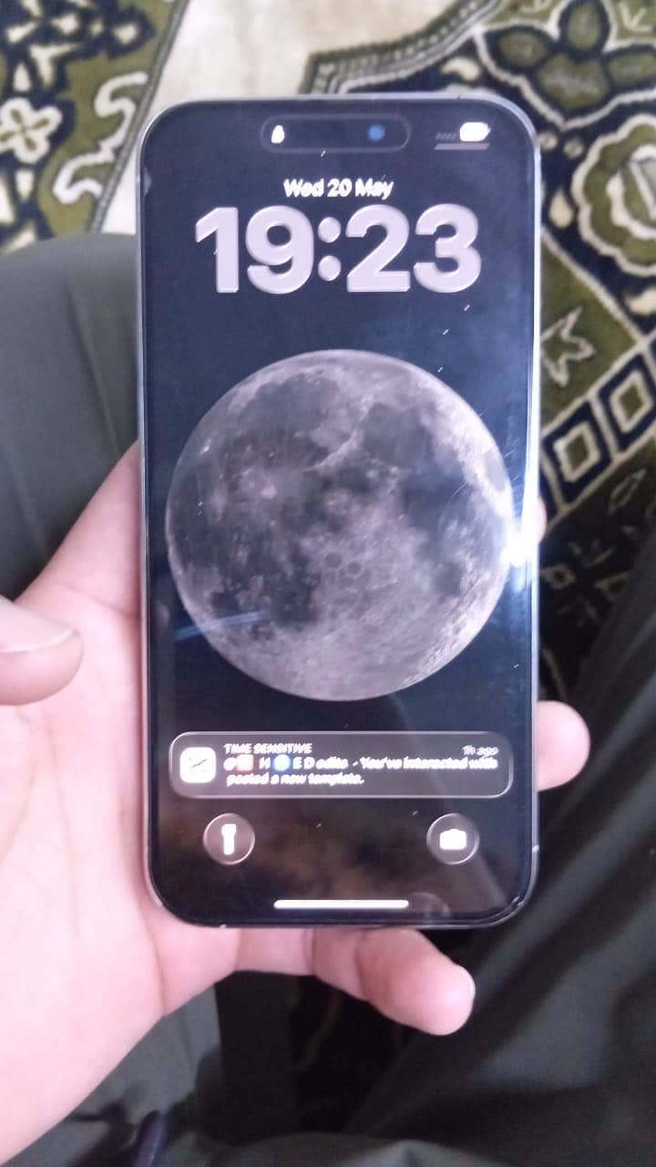 iPhone 15 pro max 5