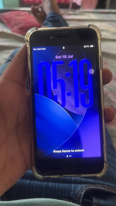 Apple iPhone SE