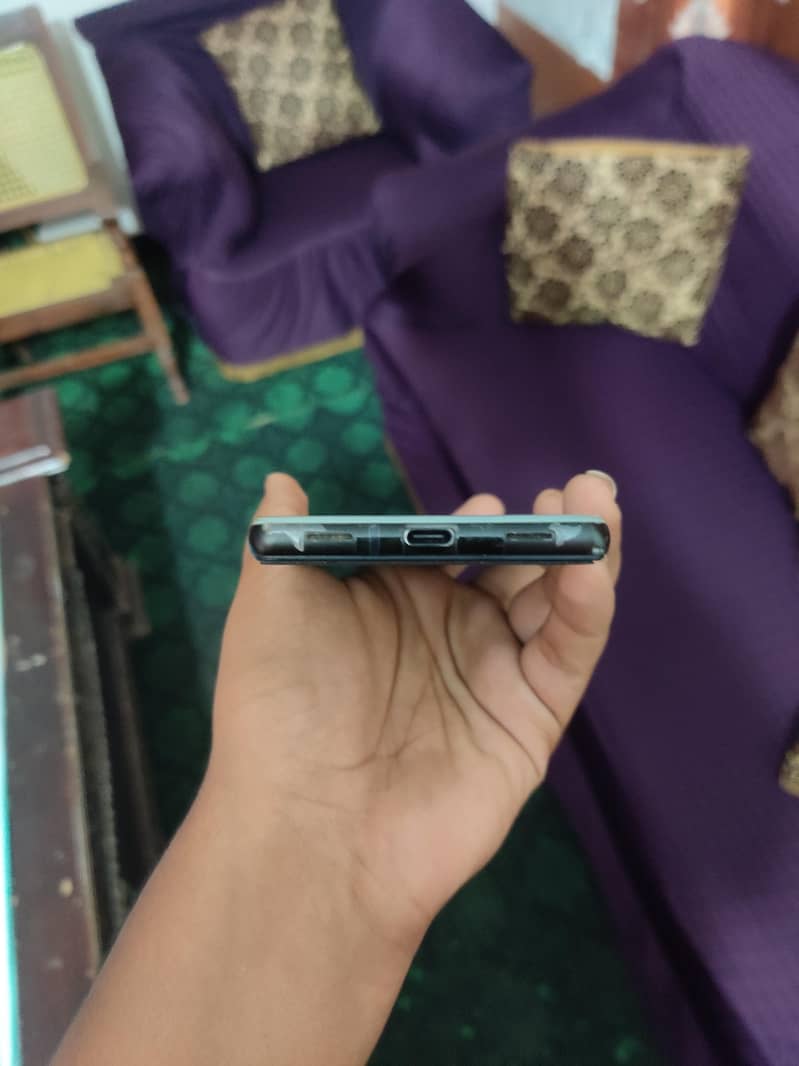 Google Pixel 6a 4