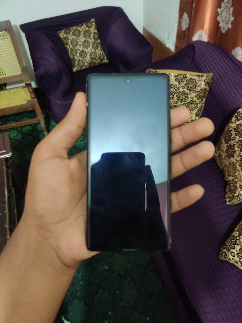 Google Pixel 6a 5